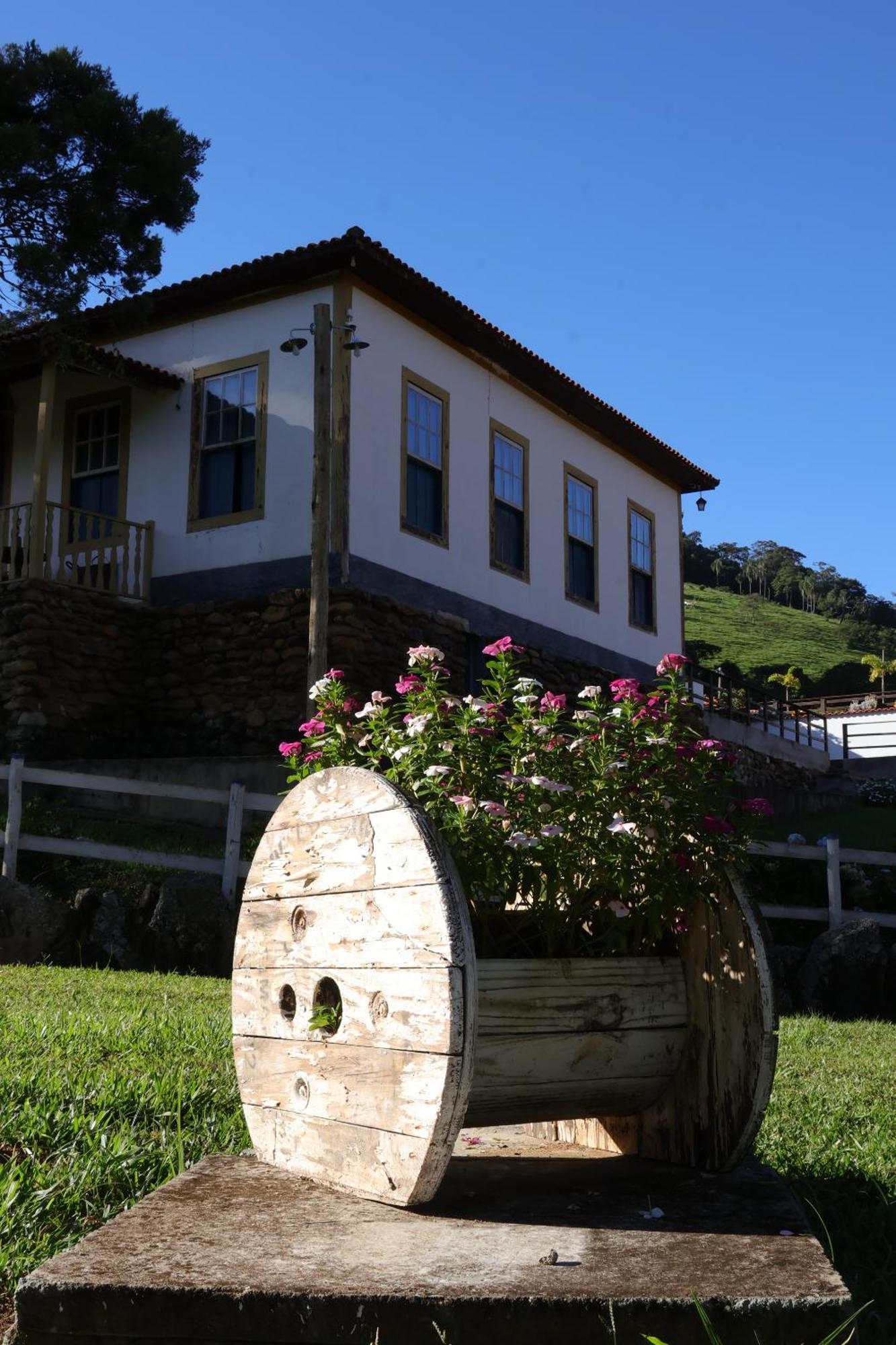 Pousada Agua Limpa Virginia ภายนอก รูปภาพ